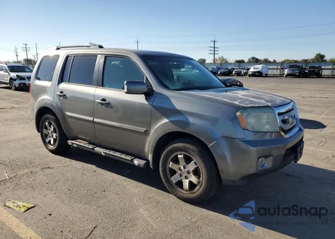 2009 Honda Pilot Touring from USA, damaged, VIN 5FNYF38809B003718